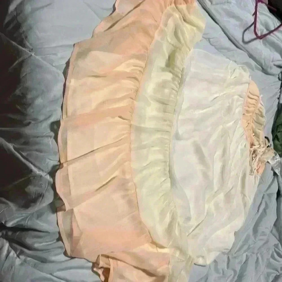 House of Harlow 1960 x Revolve Annette skirt - Picture 5 of 5